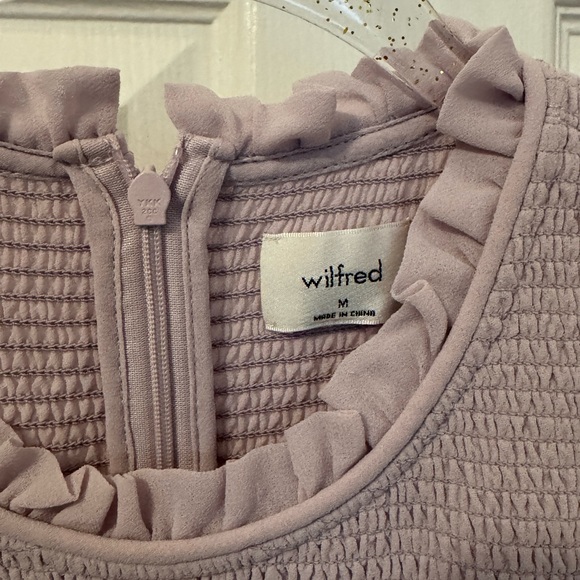 Aritzia - Wilfred Tempest Blouse - lilac long sleeve top - Picture 2 of 3